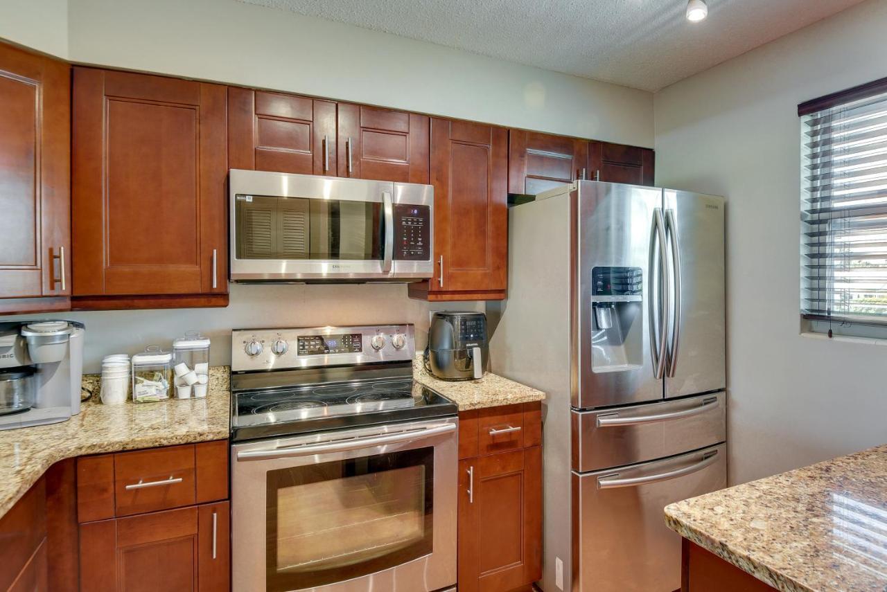 Florida Getaway - Balconies, Grill And Near Beaches! Daytona Beach Exterior photo